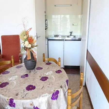 Studio For 2 People